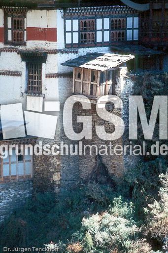1047_Bhutan_1994_Tigernestkloster.jpg